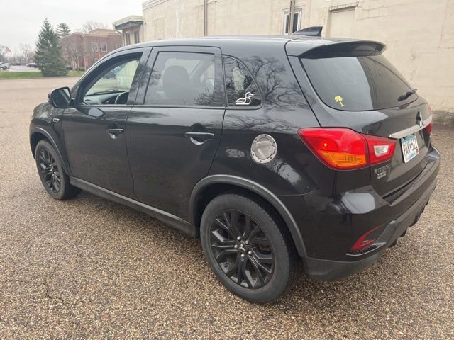 Used 2018 Mitsubishi Outlander Sport LE AWD/4WD image 3