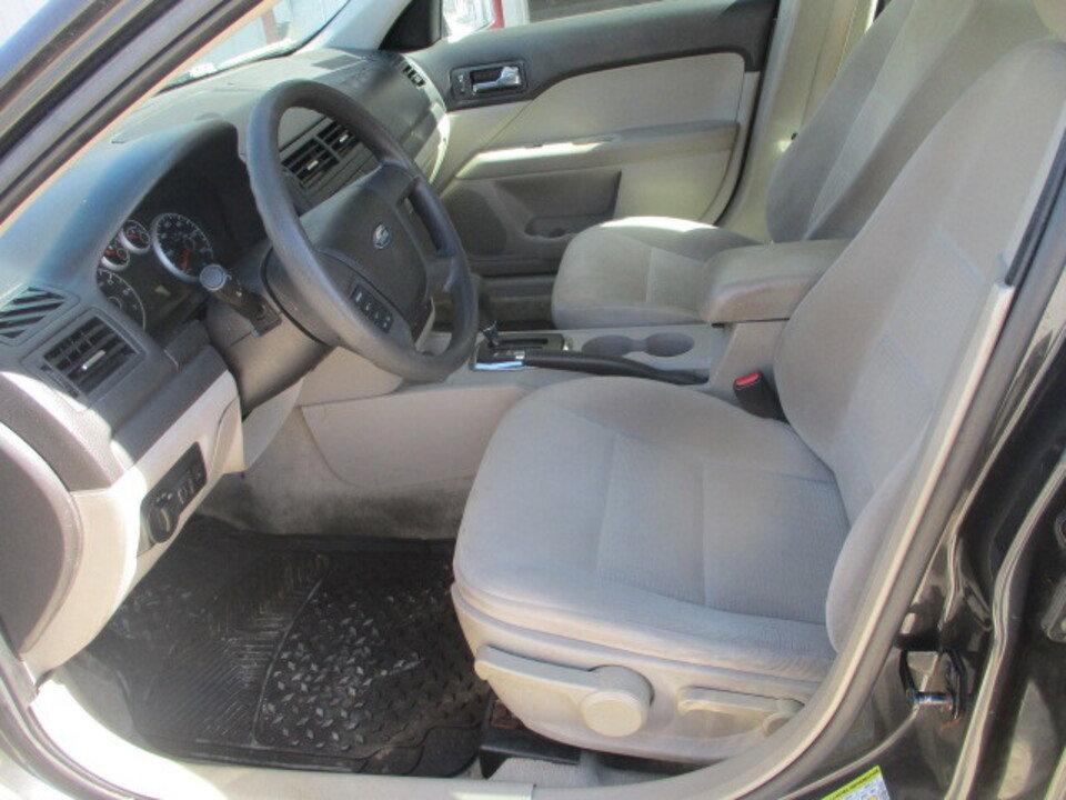 Used 2007 Ford Fusion S image 24