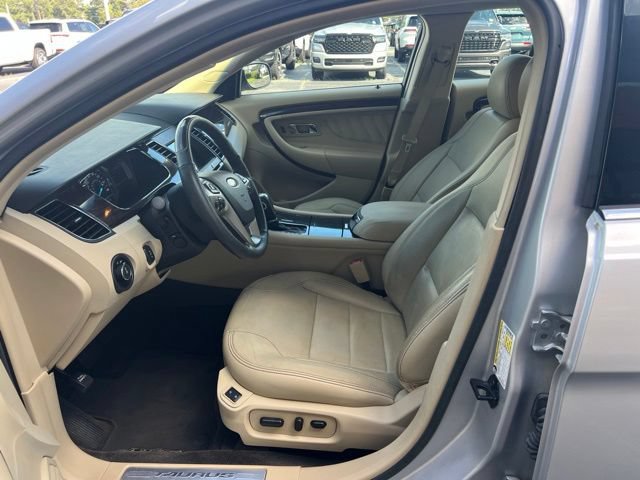 Used 2018 Ford Taurus Limited FWD image 7