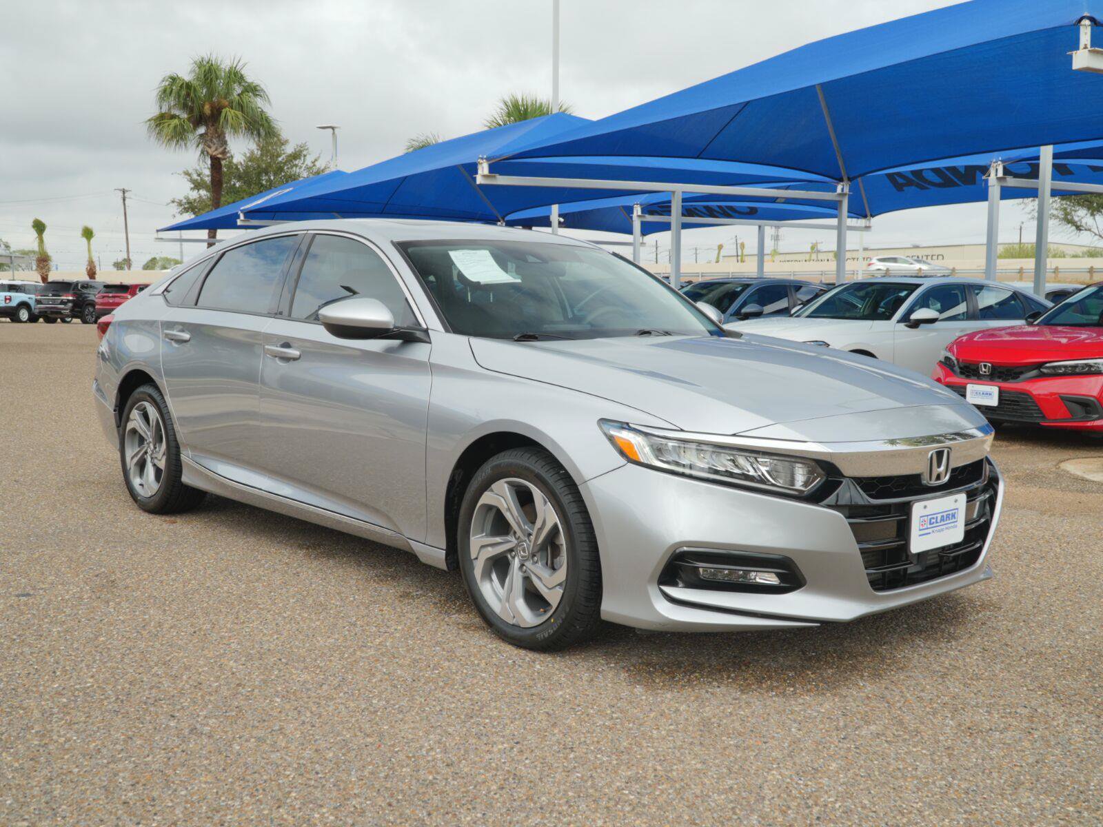 Used 2020 Honda Accord EX image 4
