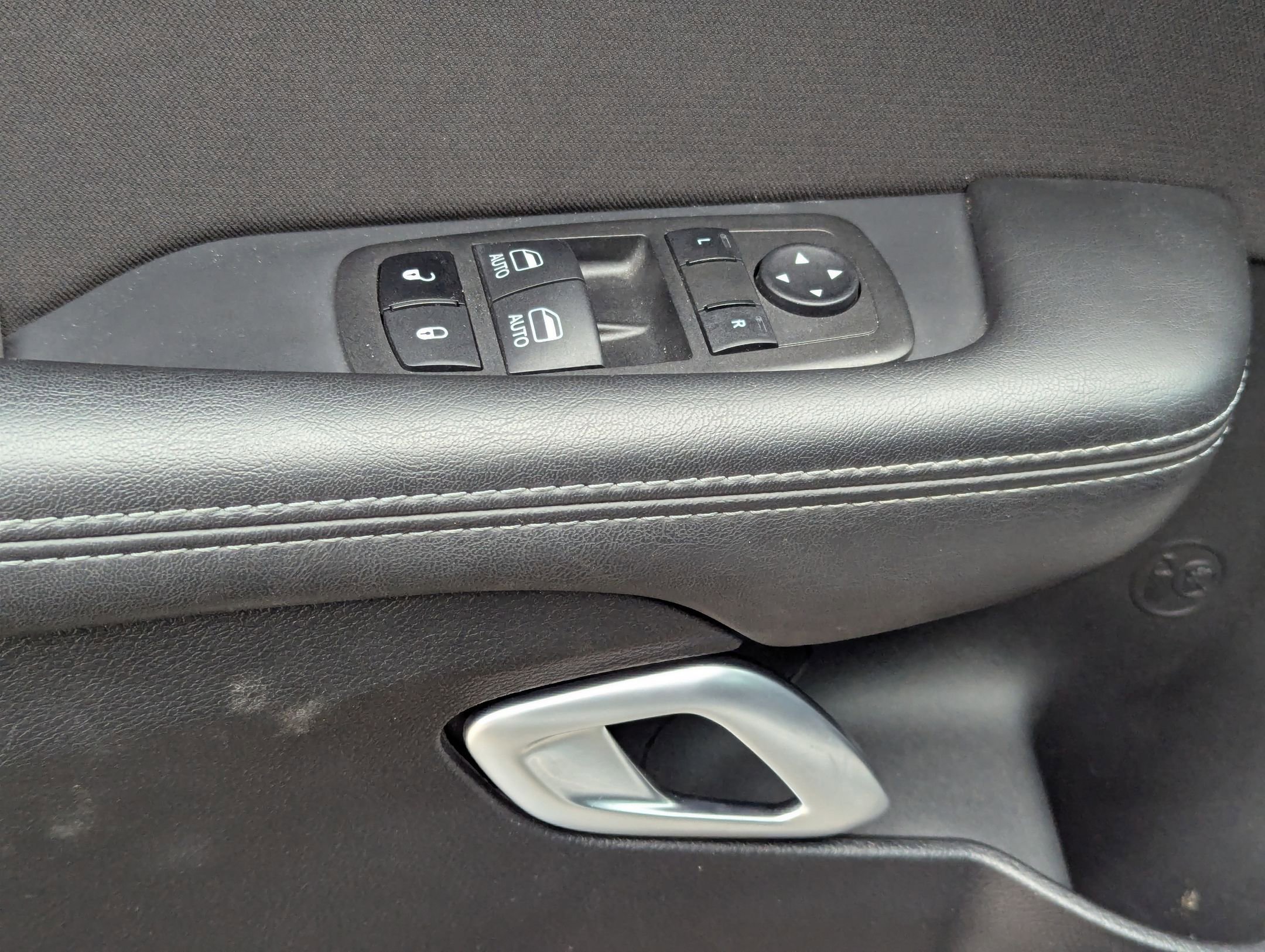 Used 2023 Dodge Challenger R/T image 11