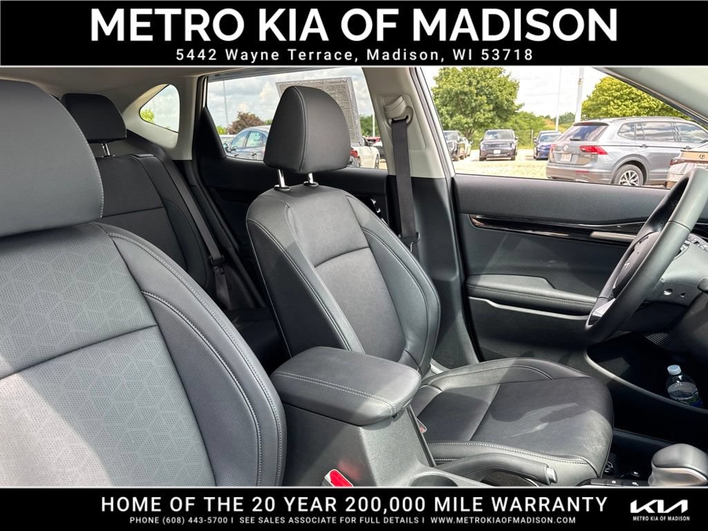 Used 2025 Kia Seltos EX w/ EX Sunroof Package AWD/4WD image 49
