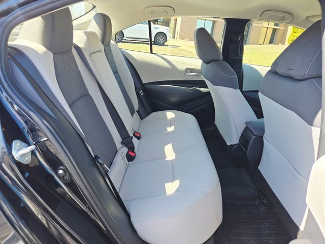 Used 2020 Toyota Corolla LE image 16