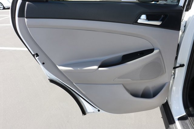 Used 2020 Hyundai Tucson Value w/ Cargo Package FWD image 12
