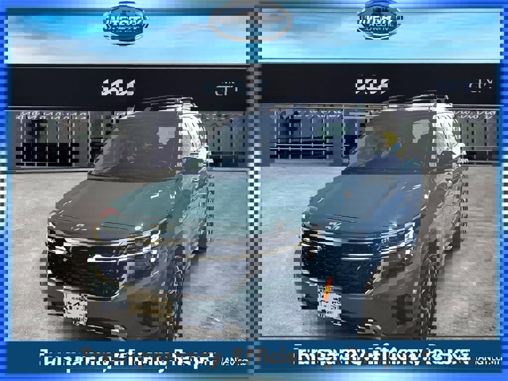 Used 2025 Kia Seltos S image 4