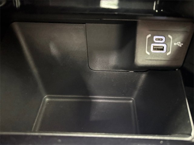 Used 2023 Jeep Compass Altitude w/ Convenience Group image 16