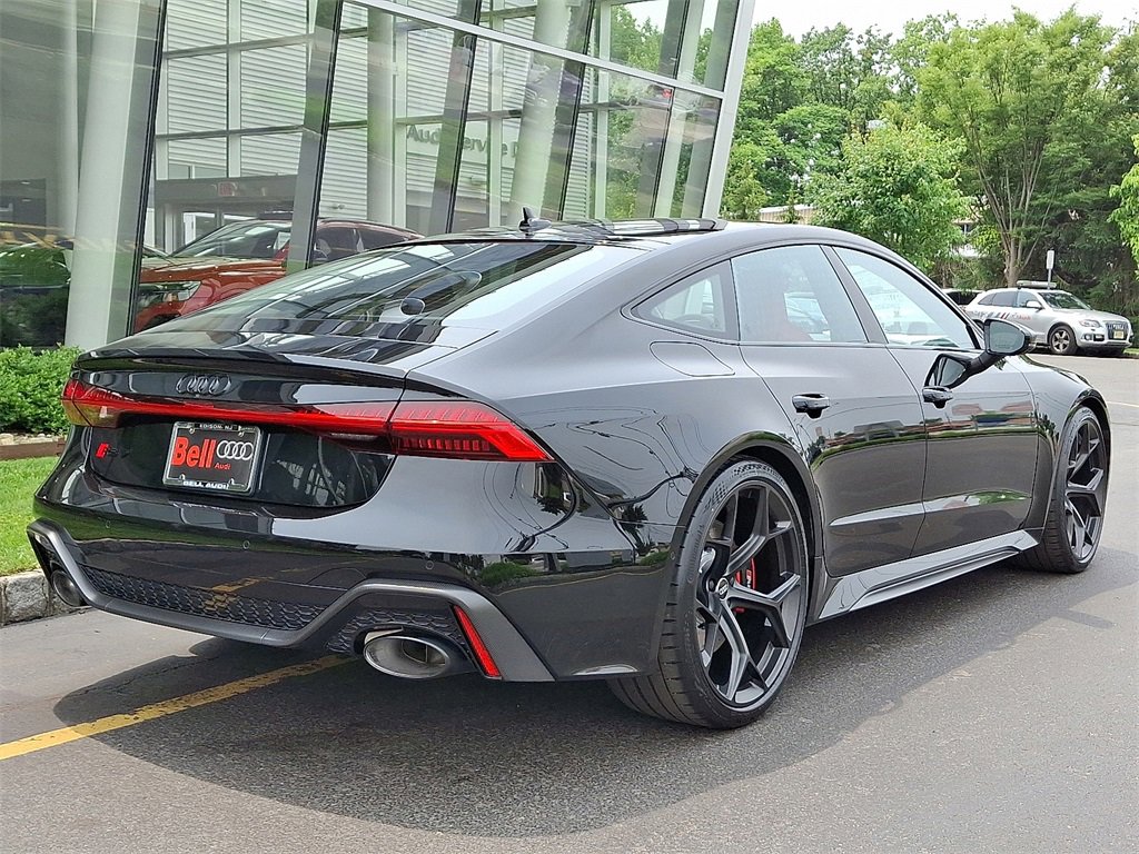 New 2025 Audi RS 7 performance Sportback image 4