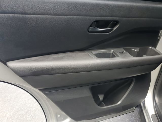 Certified 2025 Nissan Pathfinder S image 8