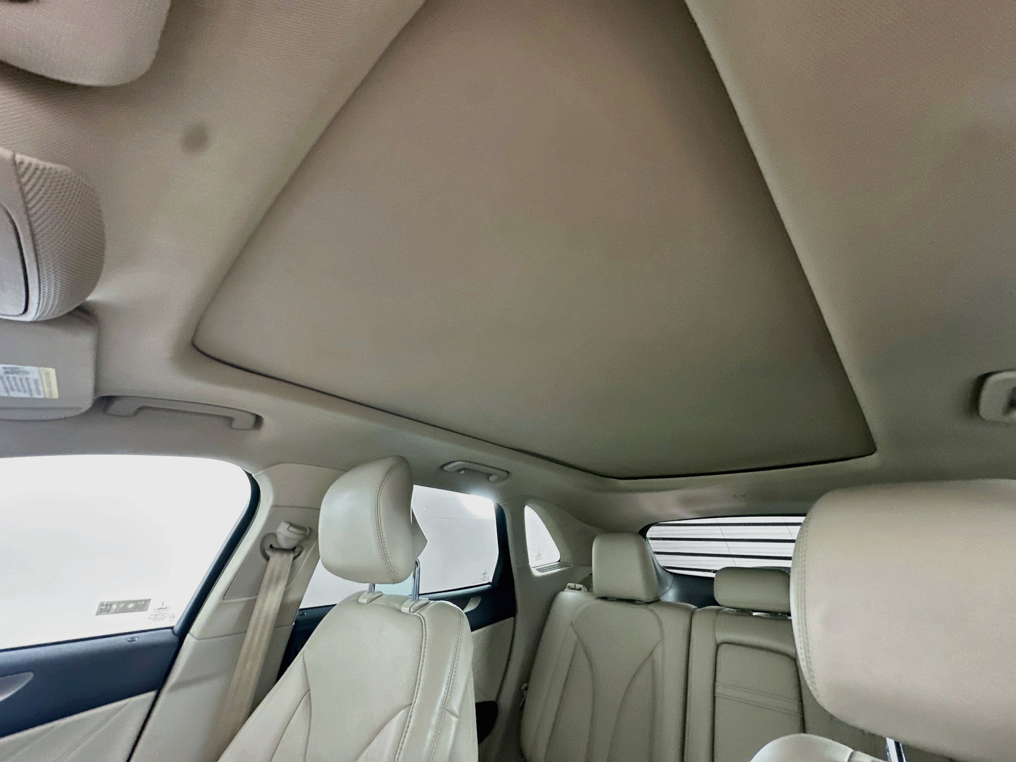 Used 2017 Lincoln MKC Reserve FWD image 25