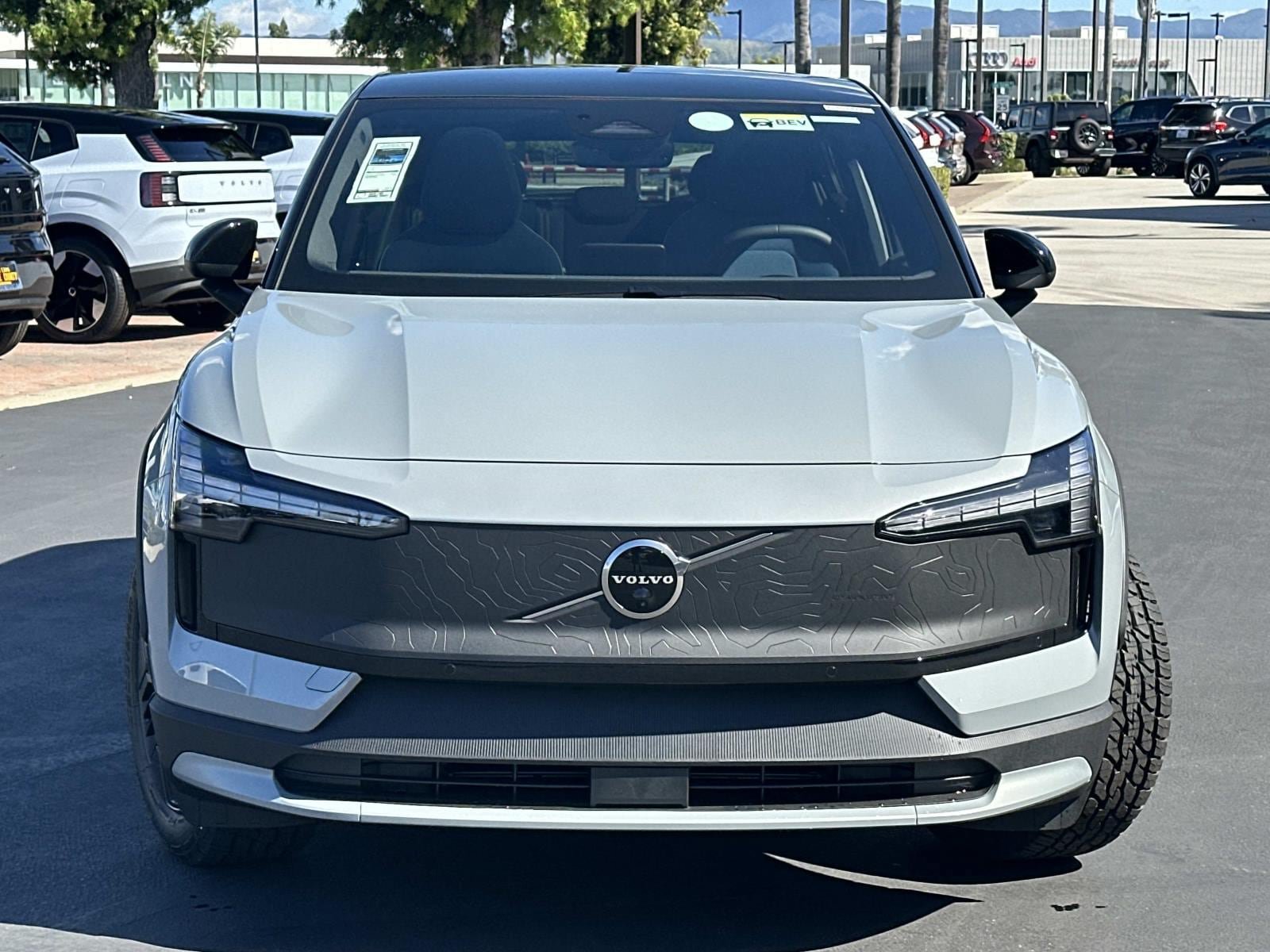 New 2026 Volvo EX30 Cross Country Ultra AWD/4WD image 2