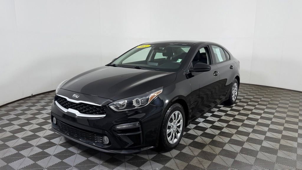 Used 2021 Kia Forte Sedan FWD image 3