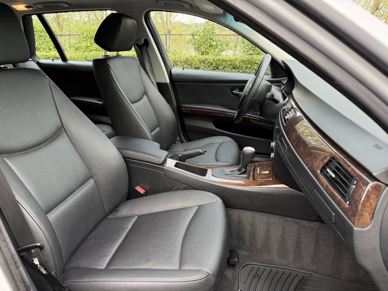 Used 2007 BMW 328xi Wagon AWD/4WD image 16