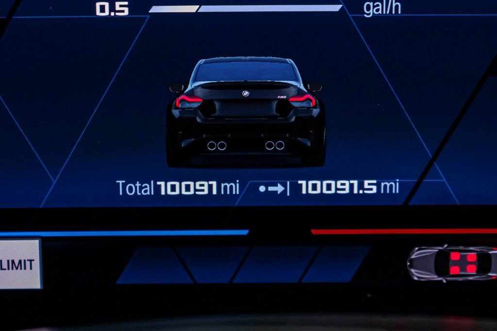 Used 2023 BMW M2 w/ Lighting Package image 15