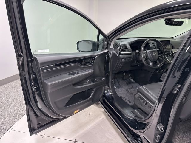 Used 2024 Honda Odyssey Touring image 14
