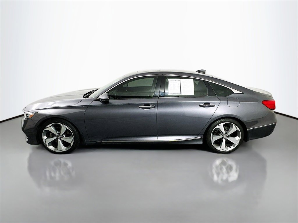 Used 2019 Honda Accord Touring image 4