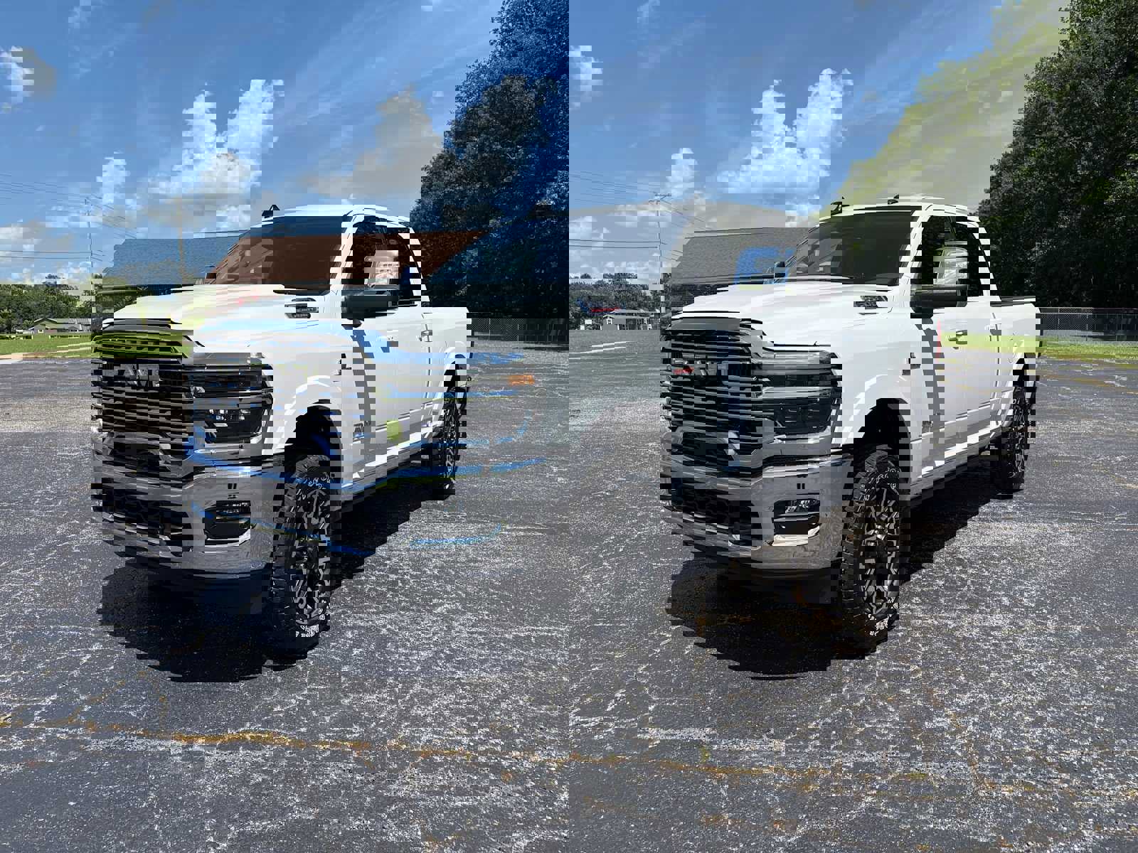 New 2025 RAM 2500 Limited image 3