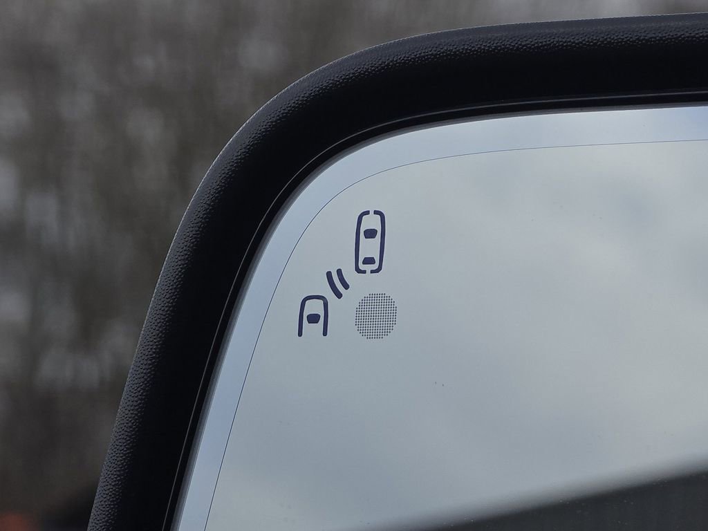 Used 2016 Ford Explorer Sport w/ Equipment Group 401A image 8