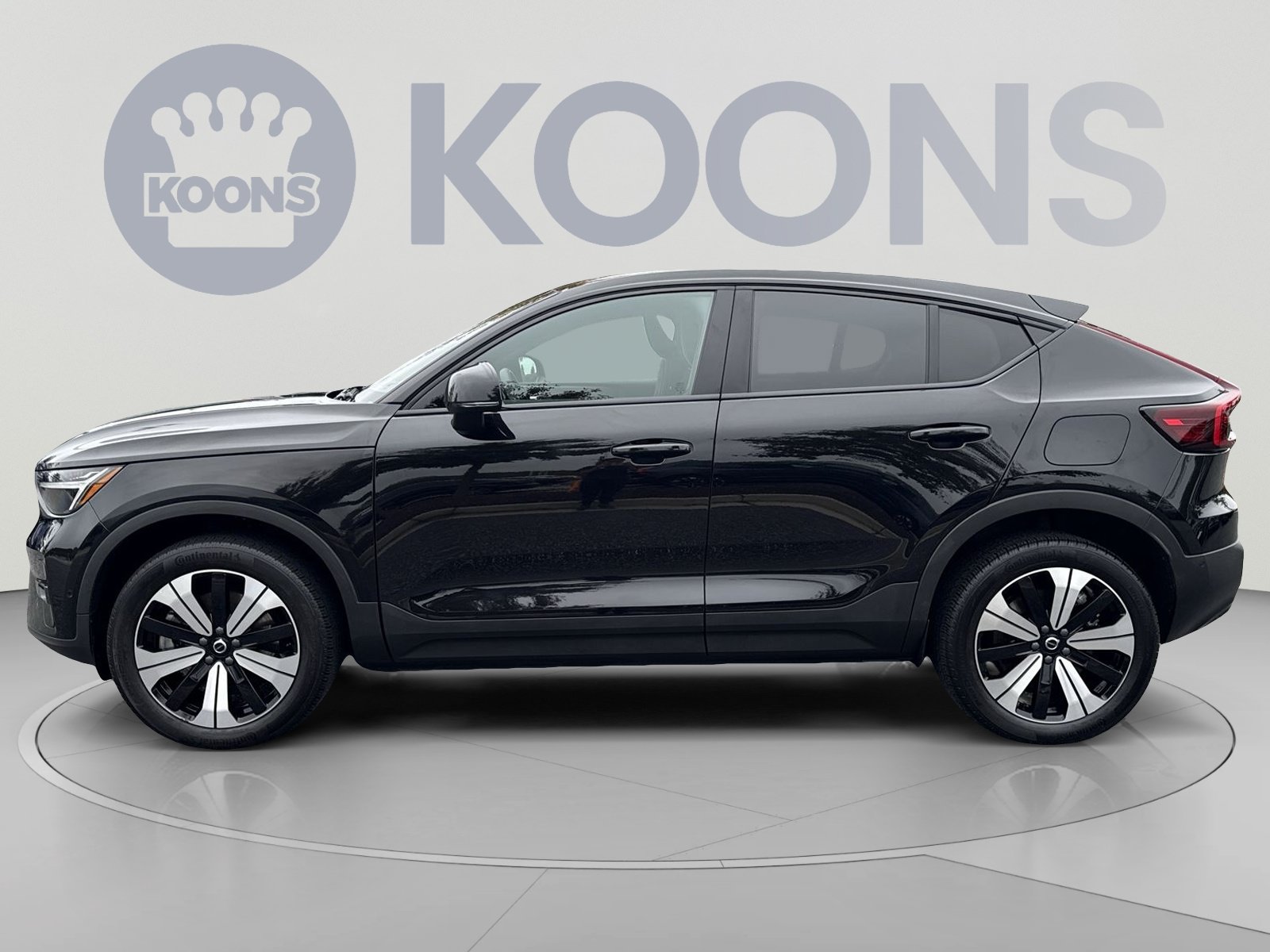 Used 2023 Volvo C40 P8 Recharge Plus AWD/4WD image 2