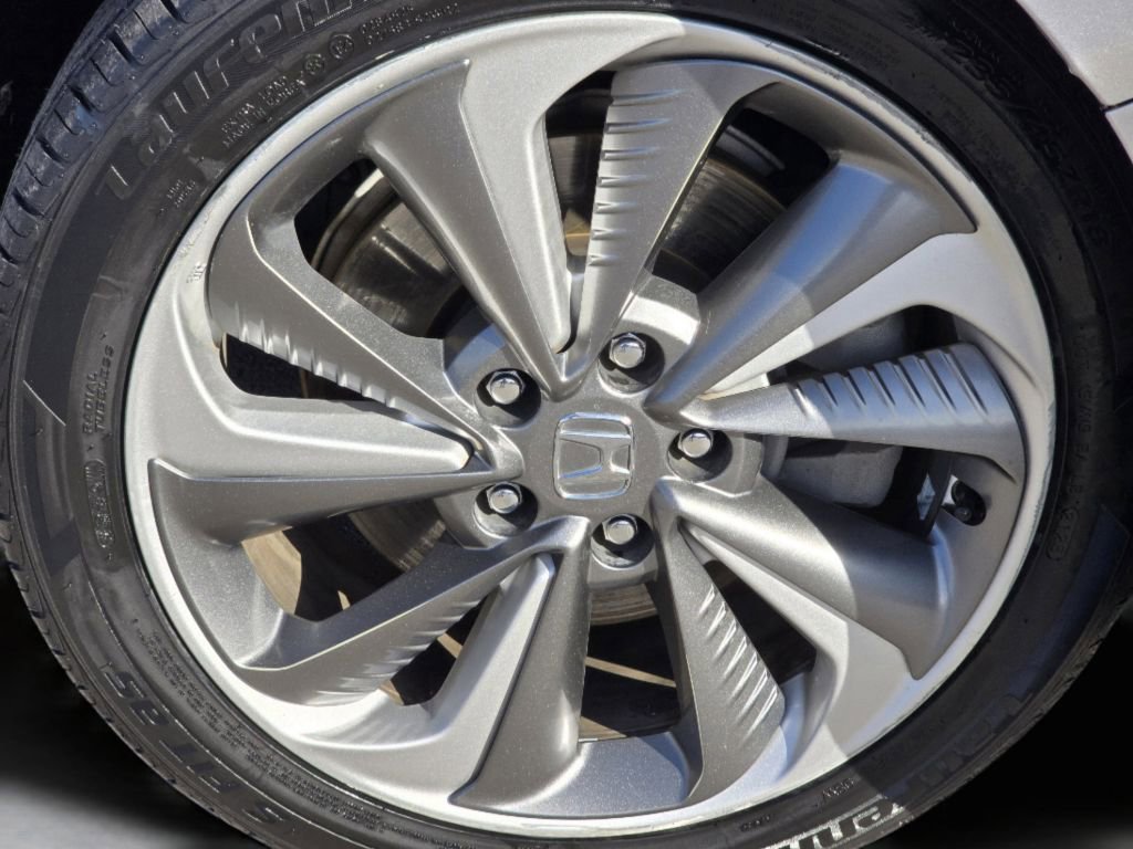 Certified 2018 Honda Clarity Touring image 27