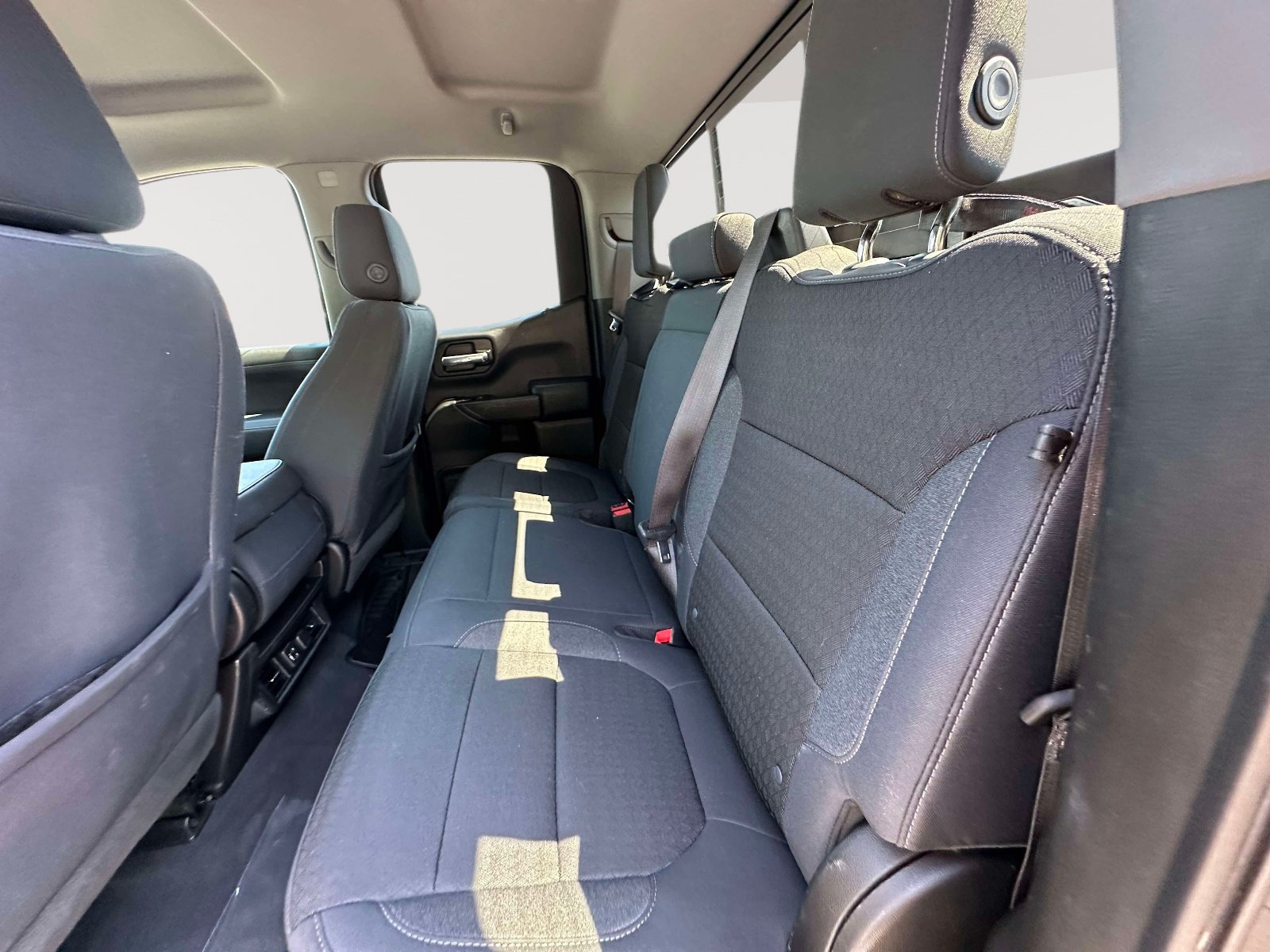 Used 2019 Chevrolet Silverado 1500 LT w/ All-Star Edition AWD/4WD image 30