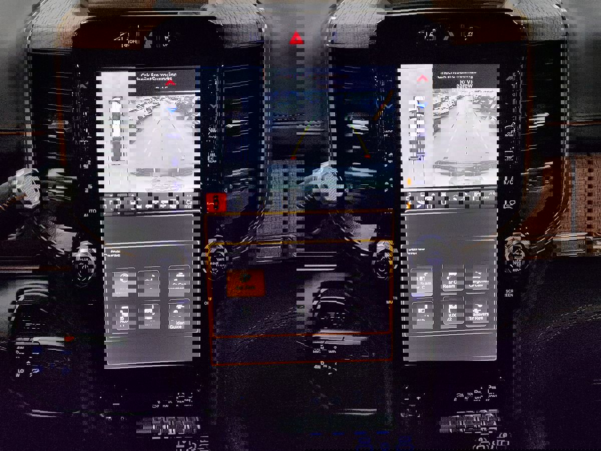 Used 2024 RAM 2500 Limited w/ Safety Group image 40