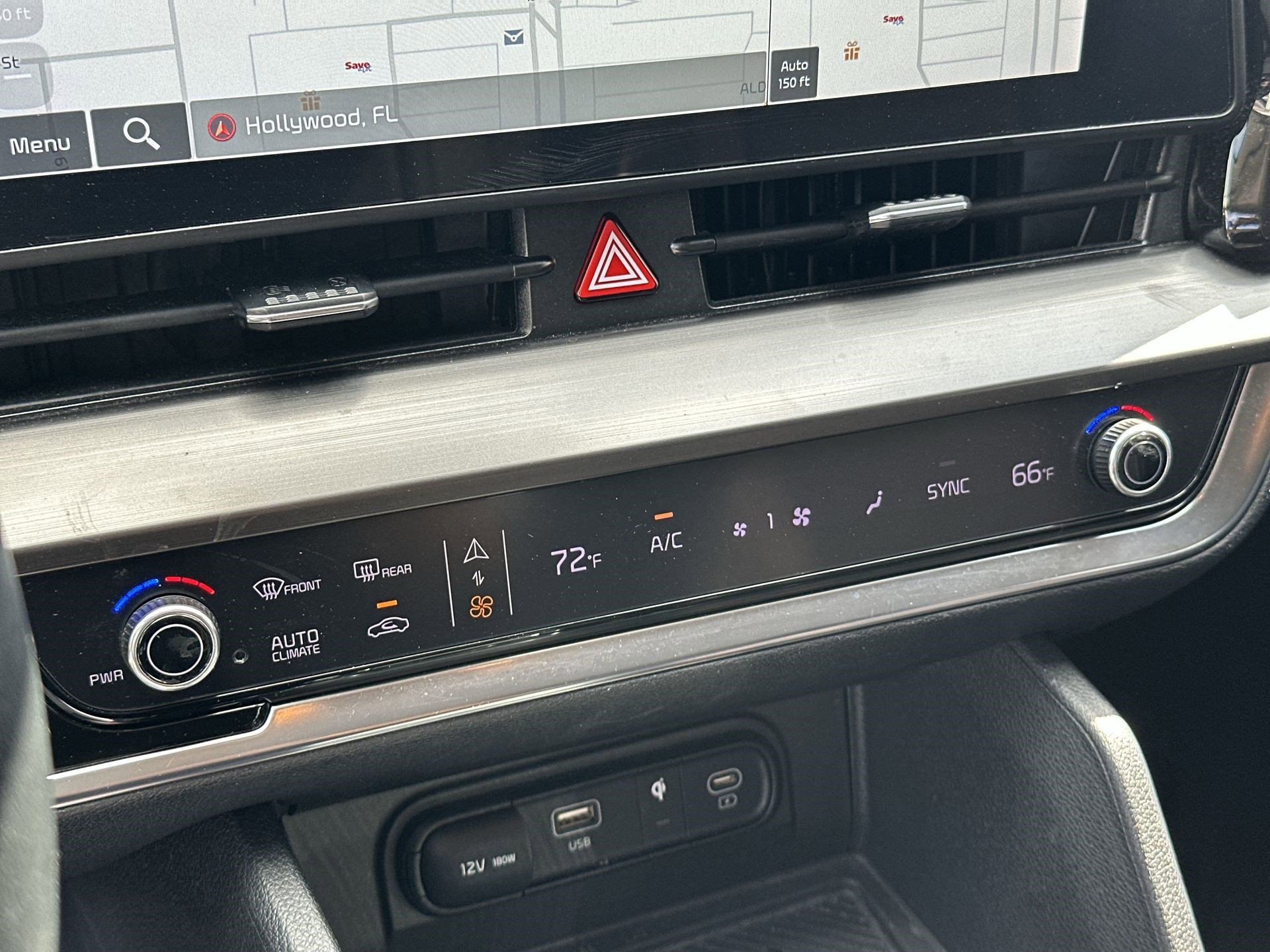 Used 2023 Kia Sportage EX FWD image 16