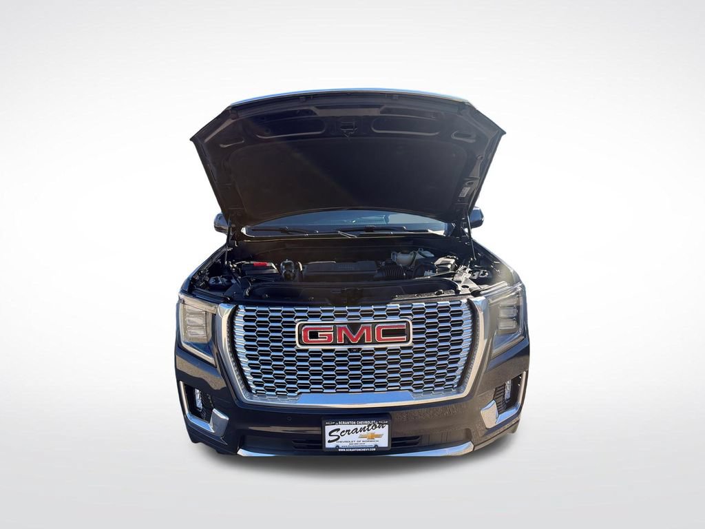 Certified 2023 GMC Yukon XL Denali AWD/4WD image 11