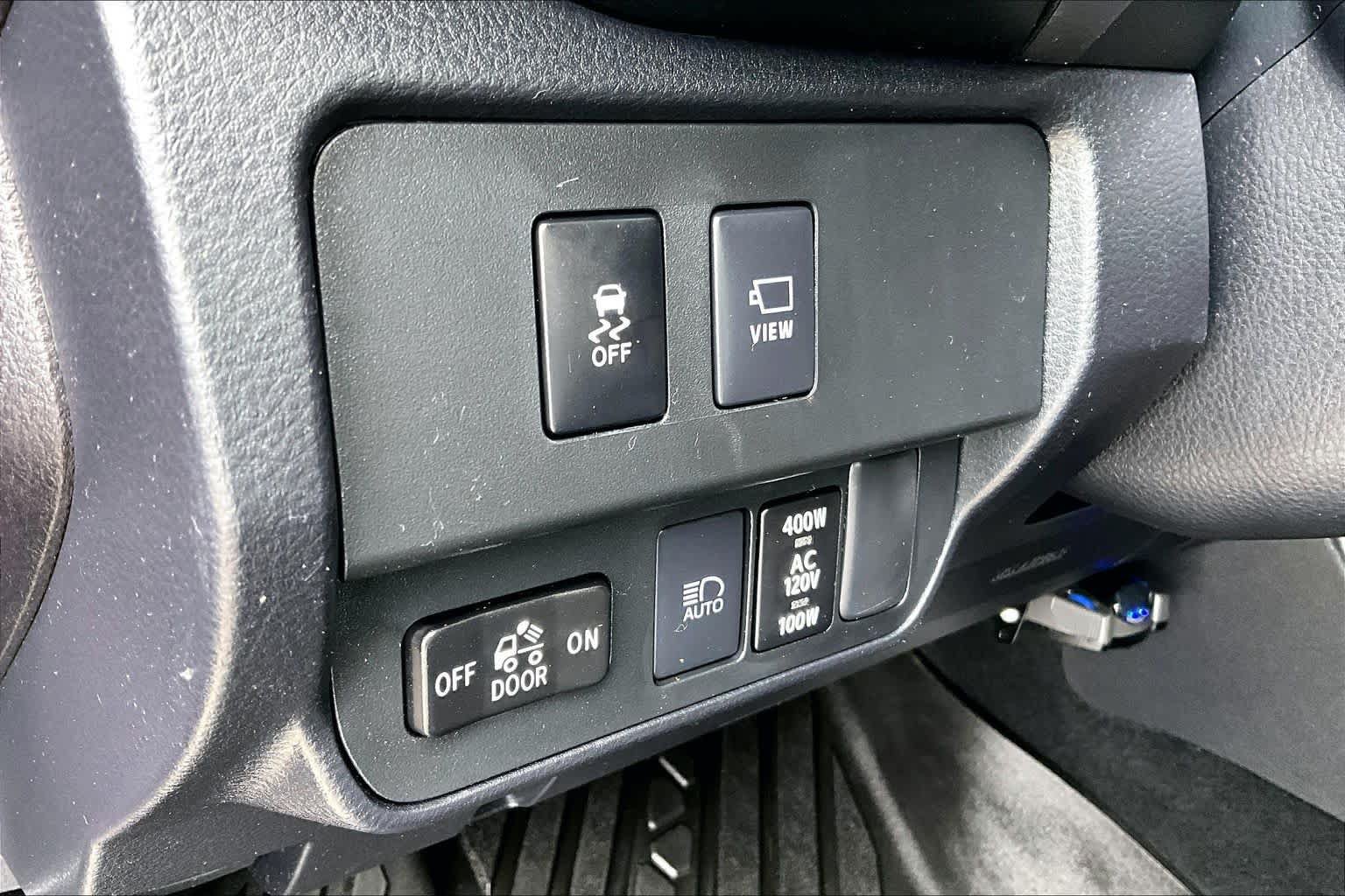 Used 2023 Toyota Tacoma Limited AWD/4WD image 33