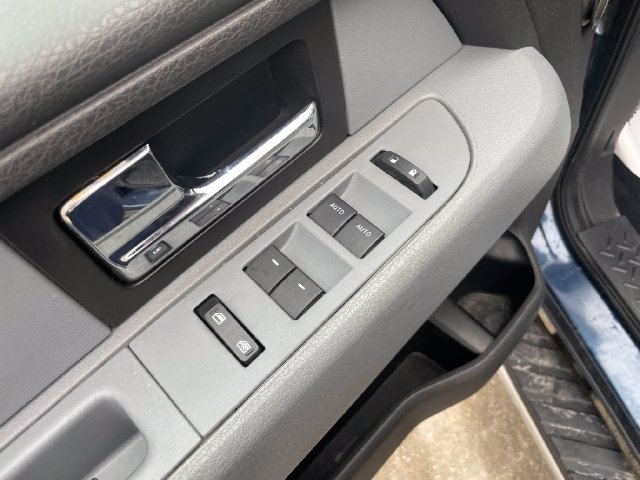 Used 2014 Ford F150 XLT w/ Equipment Group 302A Luxury AWD/4WD image 12