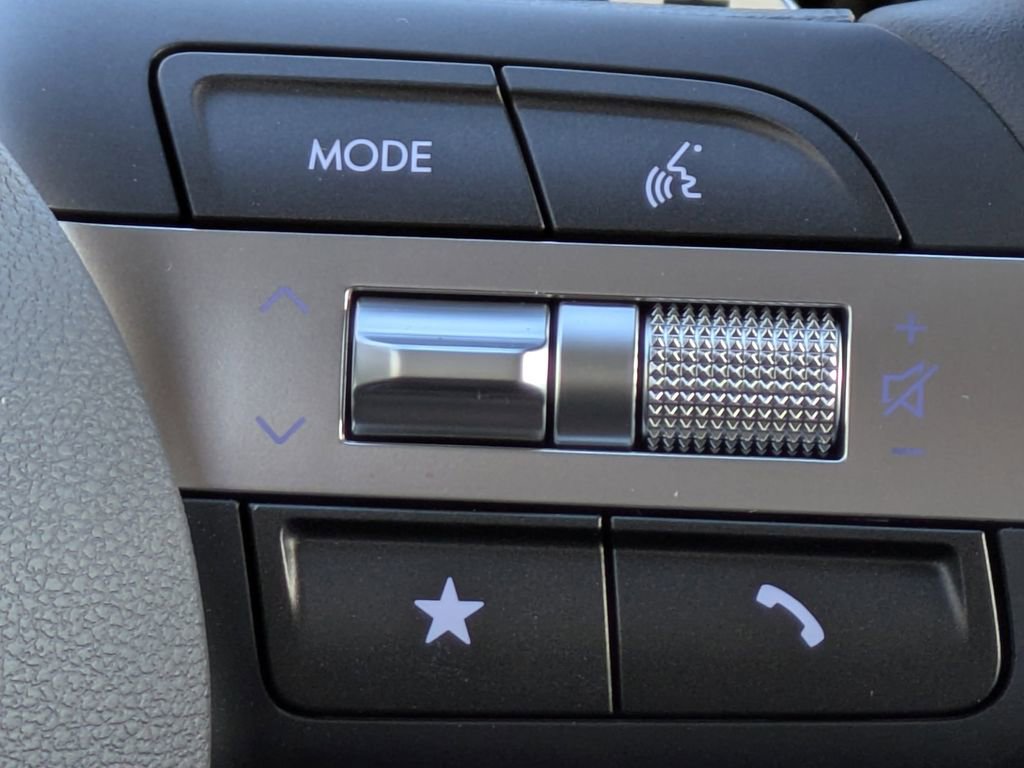 New 2026 Hyundai Kona Limited FWD image 31