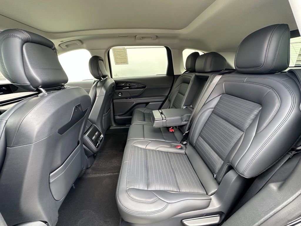 New 2026 Lincoln Nautilus Reserve w/ Jet Appearance Package AWD/4WD image 19