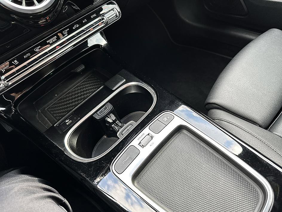 Used 2025 Mercedes-Benz CLA 250 4MATIC image 17