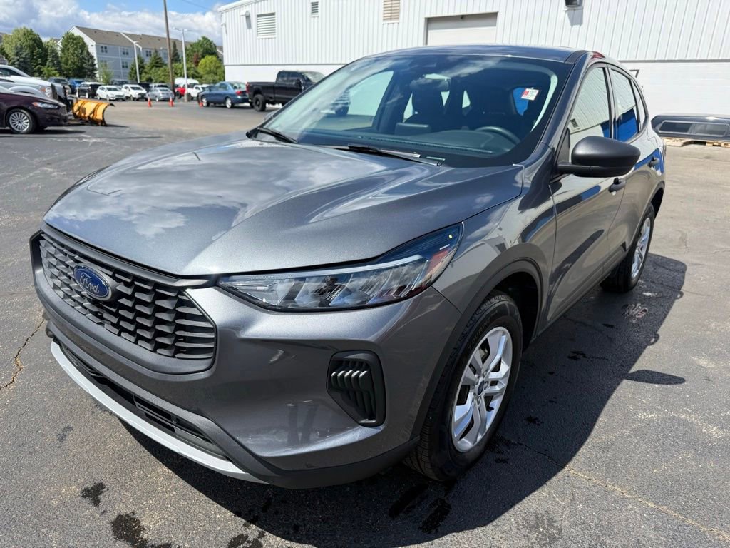 Used 2023 Ford Escape AWD image 7