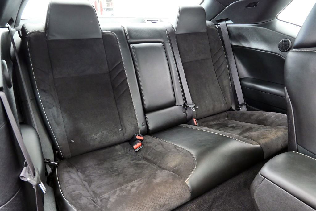 Used 2019 Dodge Challenger SRT Hellcat Redeye image 18