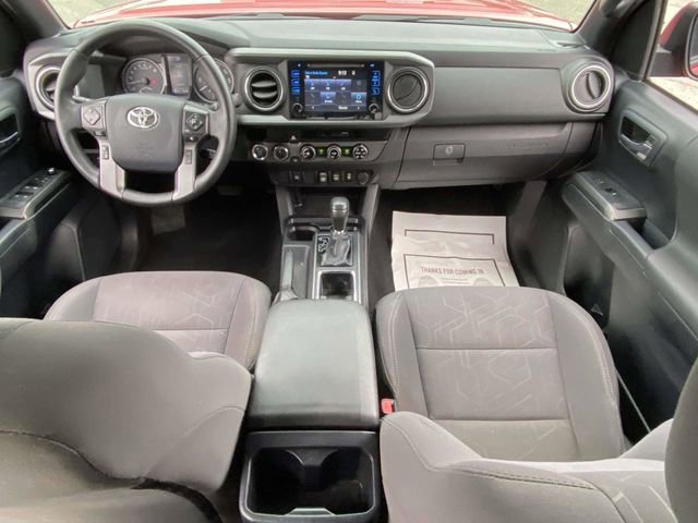 Used 2018 Toyota Tacoma TRD Sport image 9