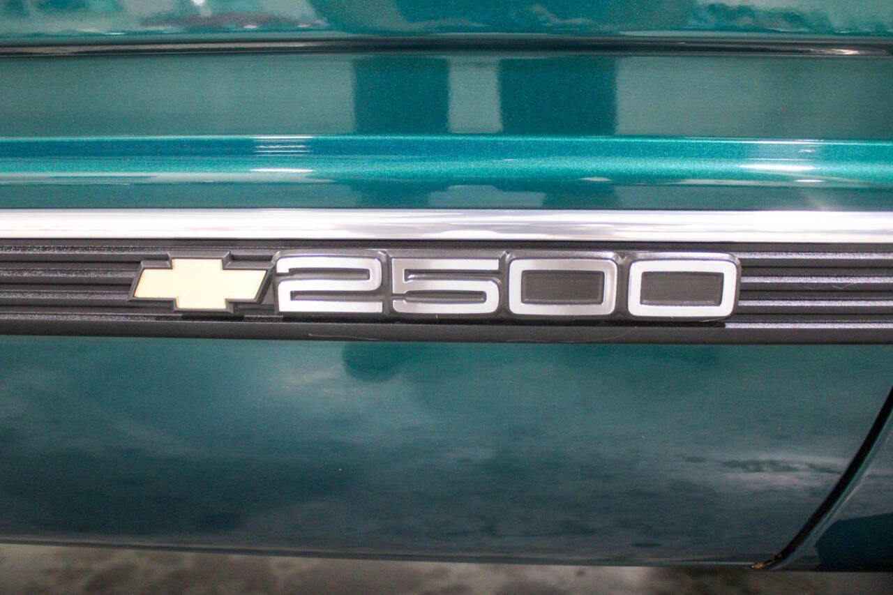 Used 1996 Chevrolet Silverado 2500 C2500 Cheyenne 2dr Extended Ca image 25