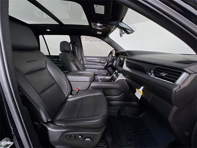 Used 2022 GMC Yukon Denali w/ Max Trailering Package image 42