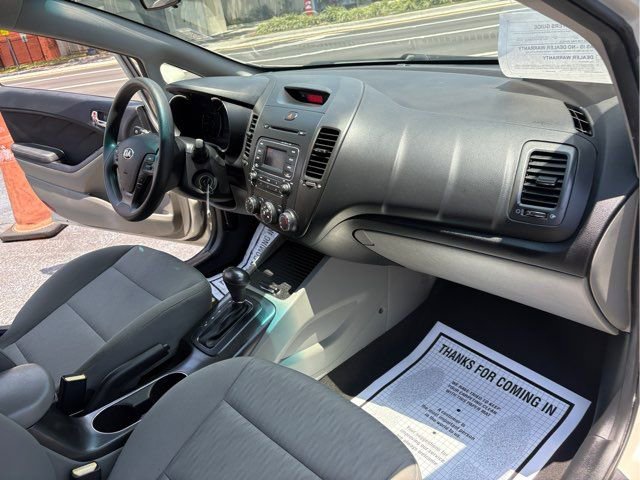 Used 2015 Kia Forte LX image 22