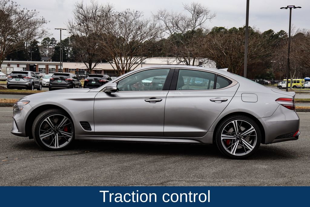 Used 2025 Genesis G70 2.5T w/ Sport Prestige Package image 4