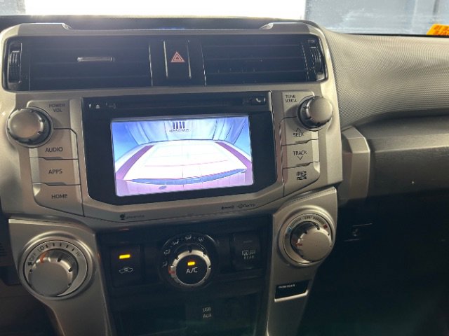Used 2016 Toyota 4Runner SR5 AWD/4WD image 18