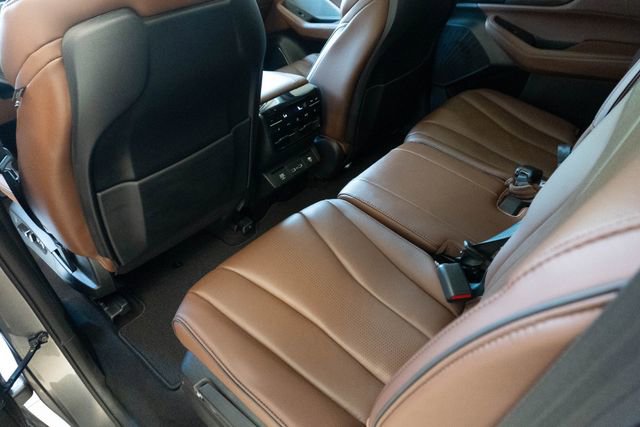 Used 2023 Acura MDX SH-AWD w/ Advance Package image 21