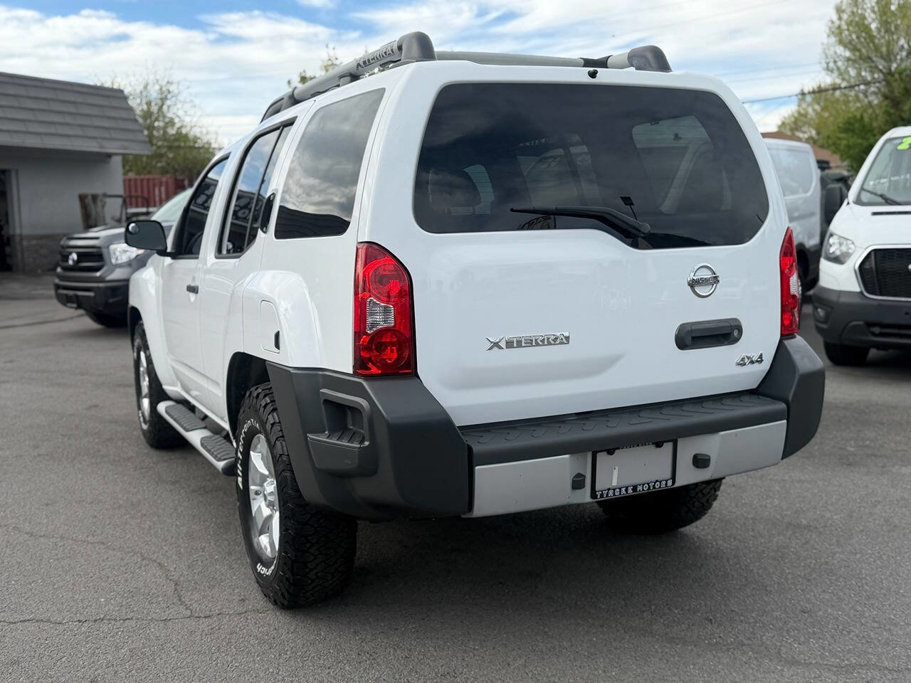 Used 2010 Nissan Xterra S image 29