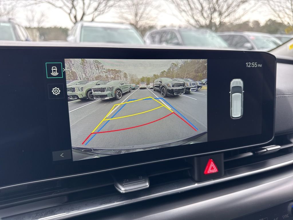 New 2026 Kia Carnival LXS image 4