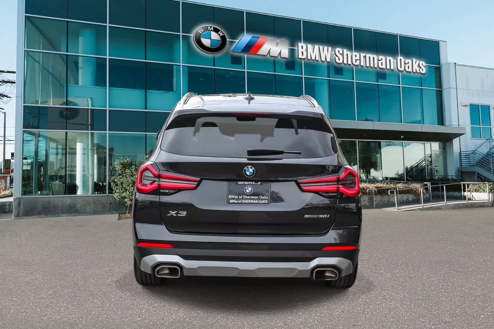 Used 2024 BMW X3 sDrive30i w/ Convenience Package w/ZPA RWD image 5