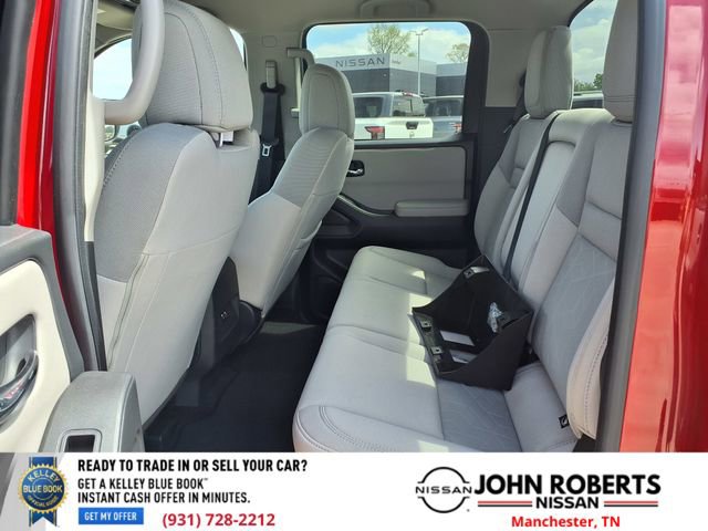 Used 2025 Nissan Frontier SV image 9