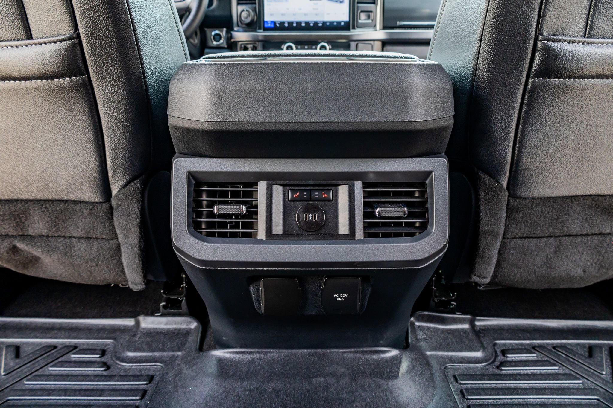 Used 2024 Ford F250 Lariat w/ Lariat Ultimate Package image 33