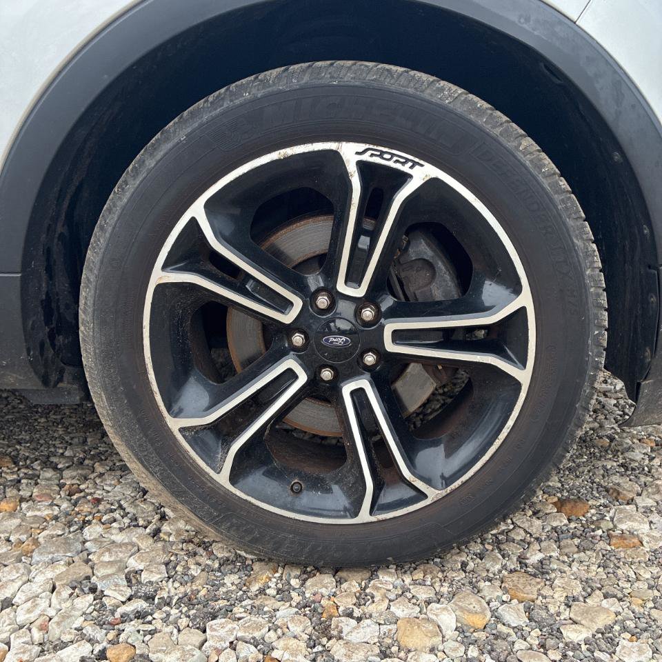 Used 2013 Ford Explorer Sport AWD/4WD image 22