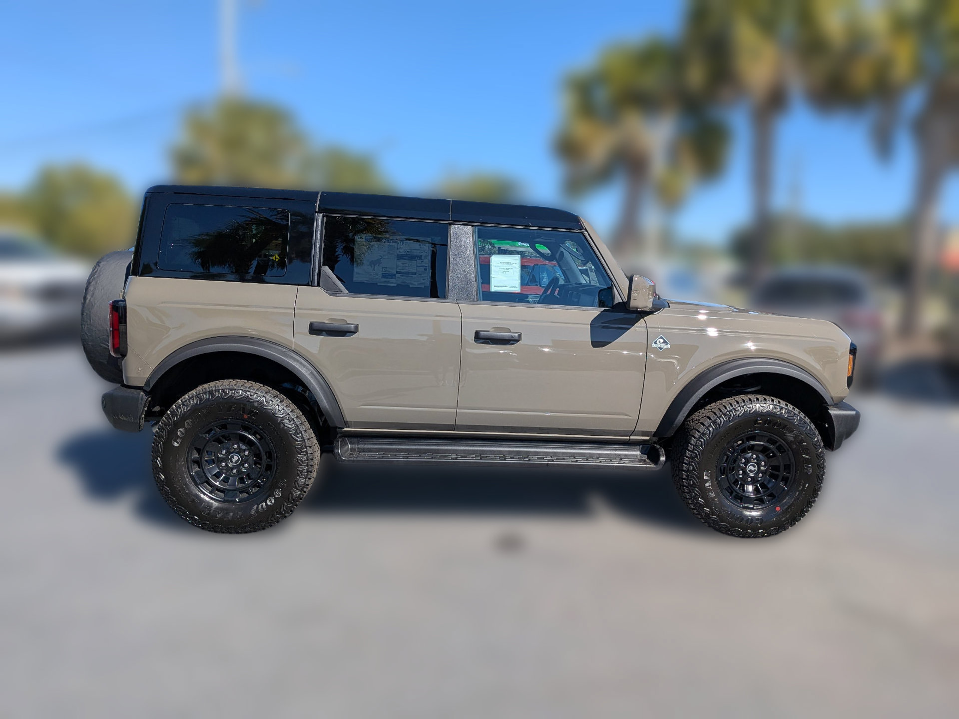 New 2026 Ford Bronco Outer Banks w/ Sasquatch Package AWD/4WD image 4