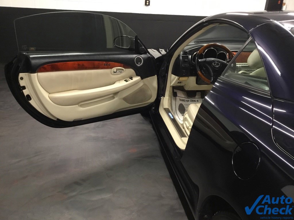 Used 2008 Lexus SC 430 Convertible RWD image 22