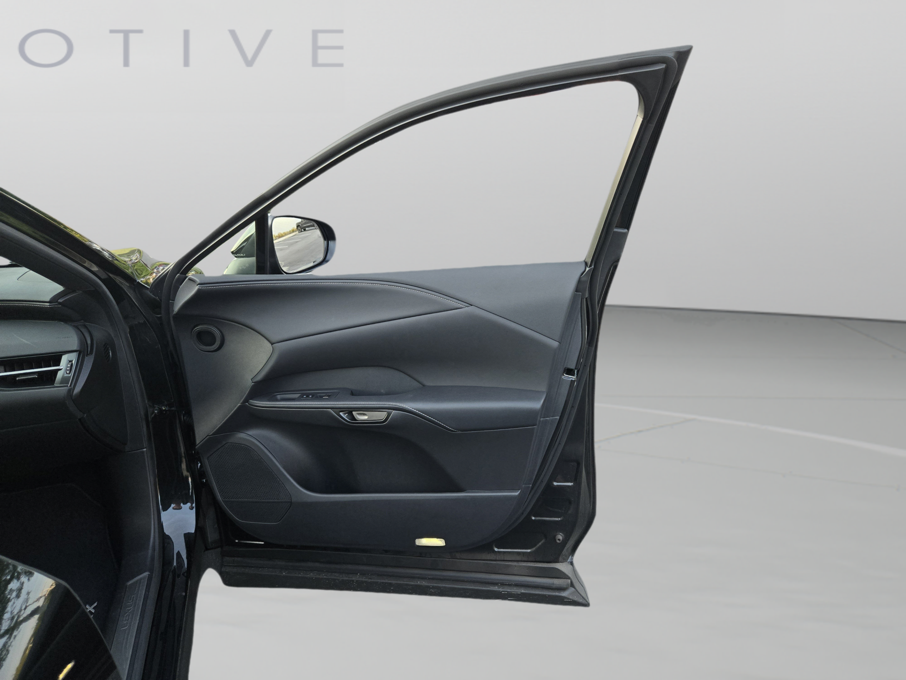 Certified 2025 Lexus RX 350 Premium Plus w/ Accessory Package (Z1) FWD image 23